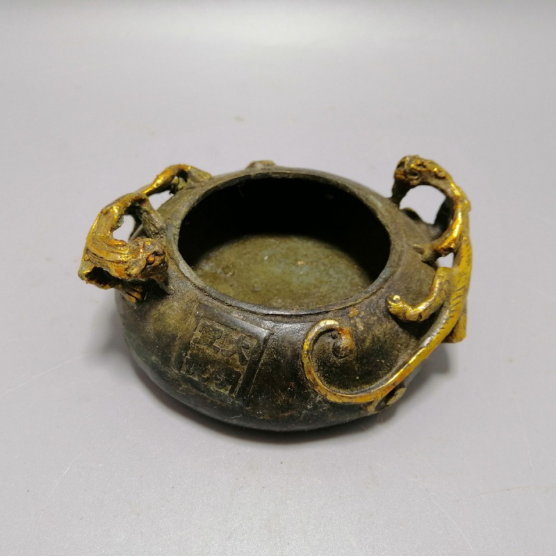 Vintage Ornament Glass Dragon  - Vintage Collectible Ashtrays 评论和价格